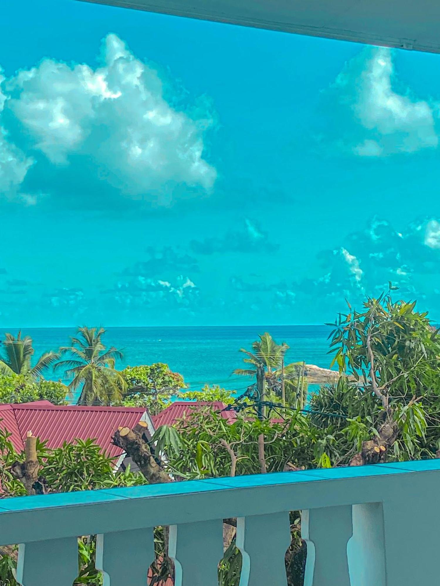 Divers Couette-café Beau Vallon (Mahe)