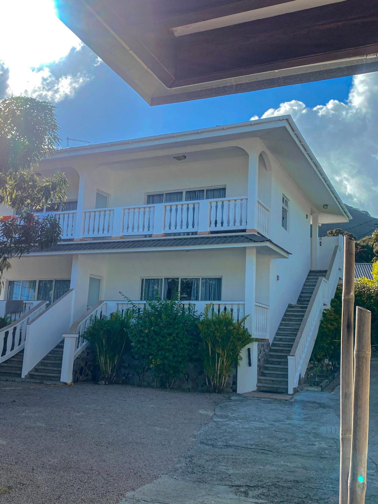 Divers Couette-café Beau Vallon (Mahe)